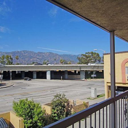פסדינה Lincoln Motel - Los Angeles, Hollywood Area מראה חיצוני תמונה